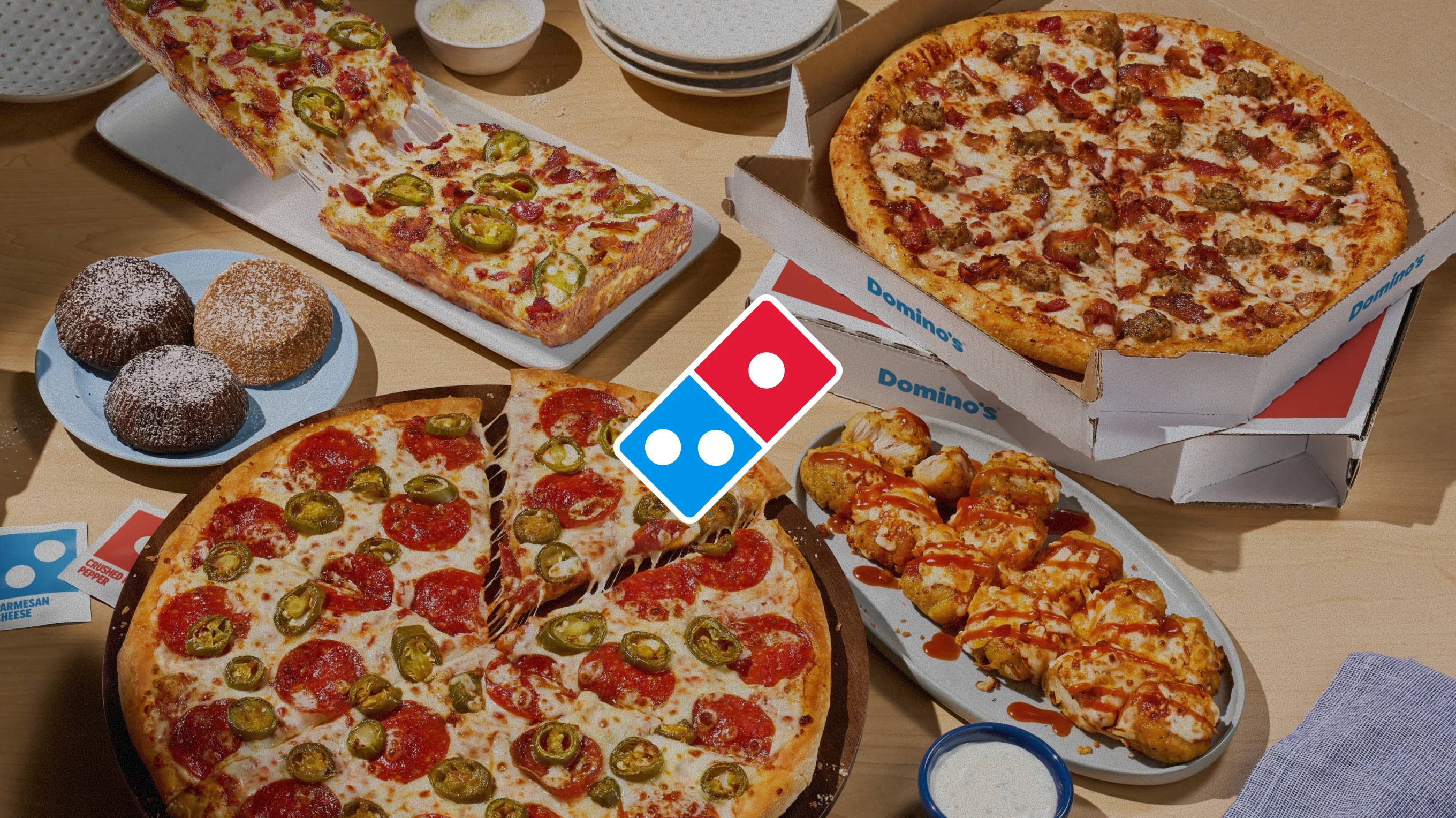 Dominos splash image